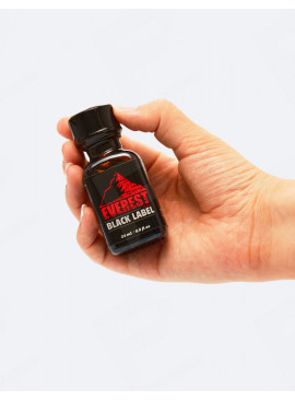 Everest Black Label 24 ml im hand